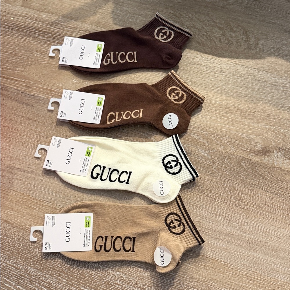 Gucci  Browns and tan GWP Socks bundle of 4